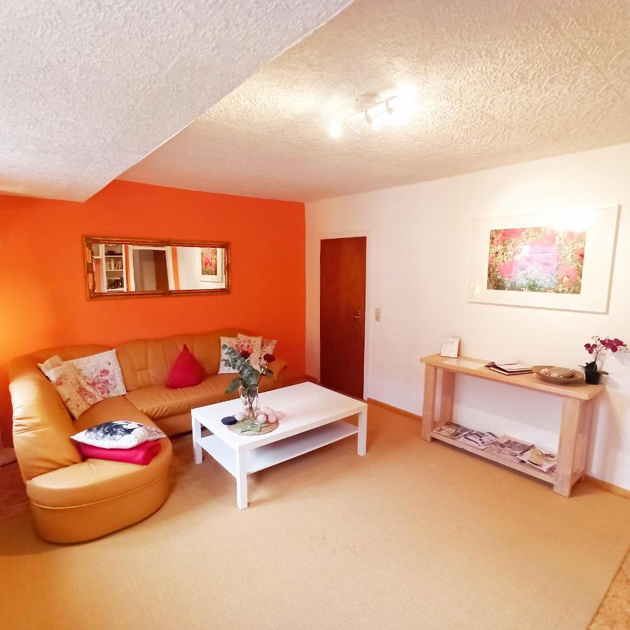 Charming 2-Bed Apartment In Cochem Bagian luar foto